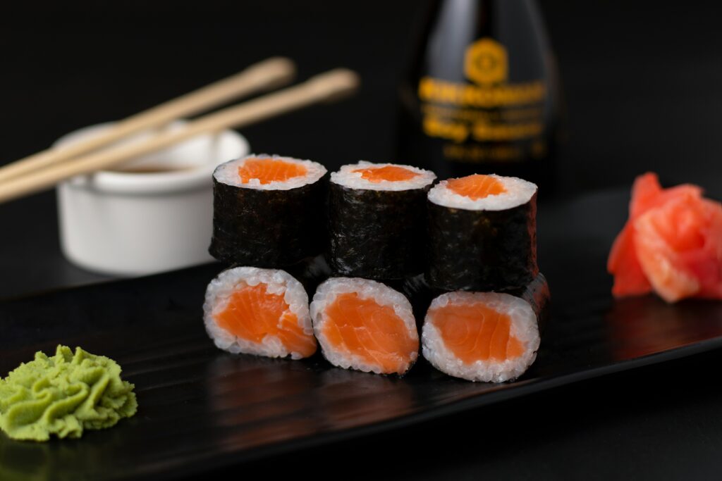what is maki sushi